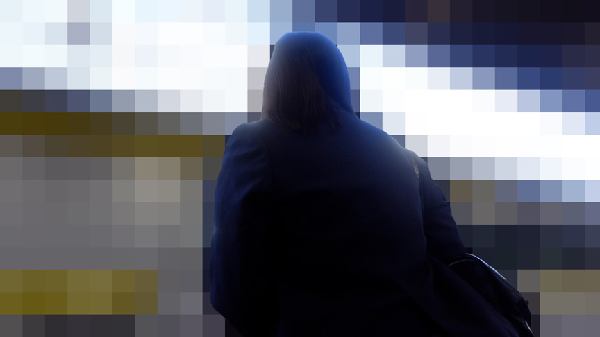 痴○電車#052 むっちり肉感制服女子 20枚目