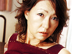 【エロ動画】マザコン 里中亜矢子 57歳の人妻・熟女エロ画像