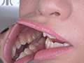 桐山結羽ちゃんのとっても貴重な歯・口内・舌フェチ動画 サンプル画像23