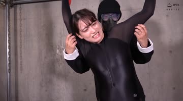 志摩ことり出演作品: 『捕われの女スパイ!吊り拘束くすぐり尋問』志摩ことり