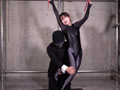 [adoa-0695] 『捕われの女スパイ！吊り拘束くすぐり尋問』志摩ことりのキャプチャ画像 3