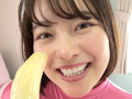 宮沢ちはるチャンの全身タイツでグラビア＆バナナ舐めの画像5