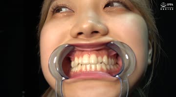 水ト麻衣奈出演作品: 水ト麻衣奈チャンの口内・舌・歯・のどちんこを激写！