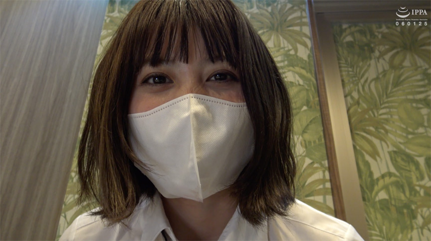 秀才女子大生の足裏くすぐっちゃいました！ りな2 画像1