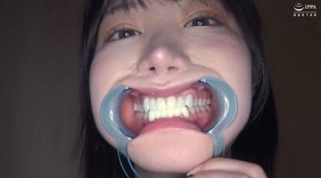 琥珀やや出演作品: 激レアの口内観察・のどちんこ観察・咀嚼! 琥珀やや2