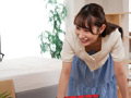 いとこが作業中気付かず胸チラしていた。 五十嵐清華のサンプル画像2