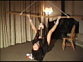 [arena-0209] 奴隷婦人 水責め鞭打ち逆さ吊りの儀式のキャプチャ画像 7