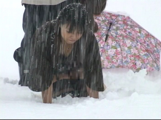 従僕志願 電流・蝋燭・鞭・雪嬲り 画像5