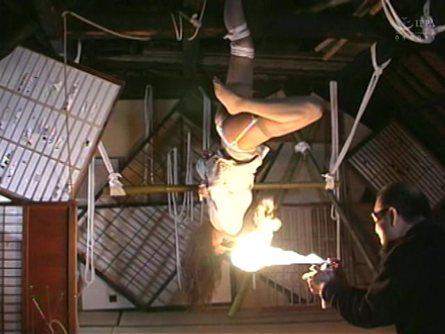 緊○若妻 蝋燭嬲り・浣腸アナル調○・鞭打ち逆さ吊り 画像6