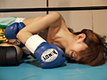 トップレス女子キックボクシング1のサンプル画像4