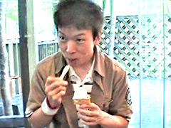 【B+B VIDEOS】富良野ソフトクリーム工場 オトコトッピング メイキングの無料エロ動画