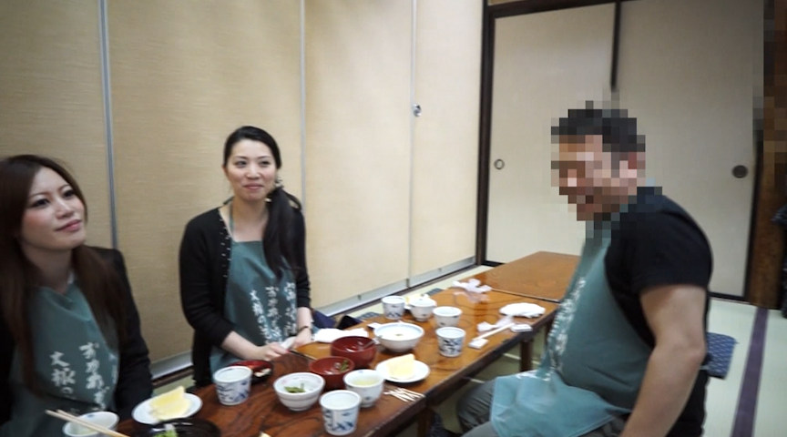 全国縦断「Maji」100％ナンパ 素人奥さんご馳走様でした。 何度もイッてね！？おかわり自由の食べ放題！岩手盛岡○んこそば美人若妻編