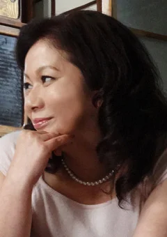 千鶴（55歳）豊満な母