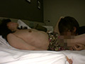 [bkyujukujo-0011] 感度が良すぎる貧乳を気にするおばさんのキャプチャ画像 1
