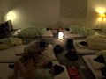 部活動合宿で睡眠薬夜這いをする顧問教師の記録映像...thumbnai12