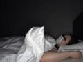 寝静まる美人、巨乳の姉を夜這いする弟近親相姦性交 サンプル画像3