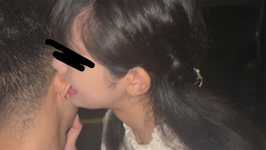 No.08 人目を気にせず座り込みんで舐め時々噛みつき。 画像13