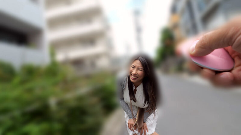 恥○、陵●、とびっこ装着・繁華街デート!26 山瀬美紀 画像2