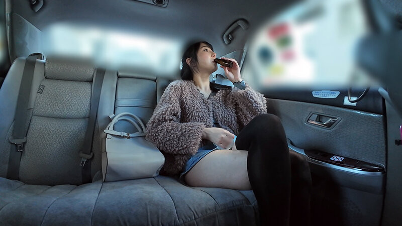 『小野坂ゆいか』が生チ○ポの侵入を許す 画像13
