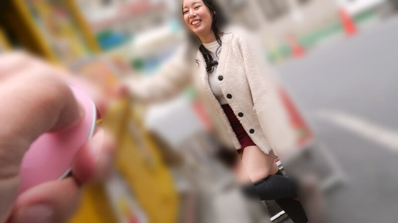 恥○、陵●、とびっこ装着・繁華街デート！38塚田しおり 画像6