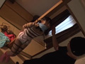 [cinemagic2-0745] 囚われの危機に陥る女 股縄で感じてしまったペタパイ娘 夢乃美咲のキャプチャ画像 3