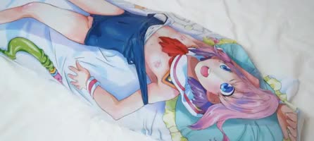 桜庭うれあ出演作品: 抱き枕に女子が入っているなんてありえない 桜庭うれあ2