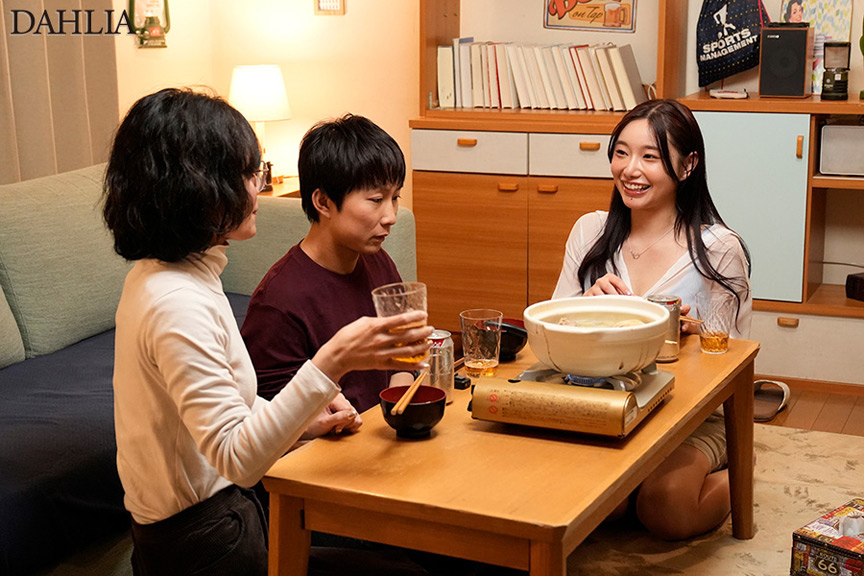 何度も、何度も、中出しをしてしまったボク。三葉ちはる 画像1