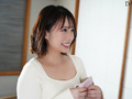 巨乳人妻と濃密に交じり合う中出し性交！ 水彩あき サンプル画像1
