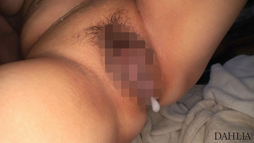欲求不満の巨乳人妻と温泉旅行でハメ狂う 水彩あき 画像7