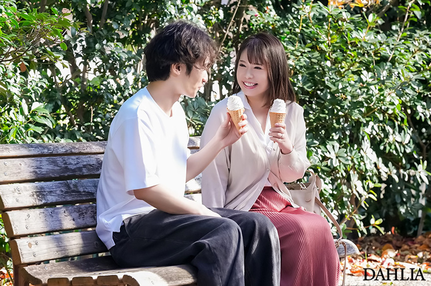 叔母と僕の夏休み最後の汗滲む”かけこみ”中出し日記。 画像10