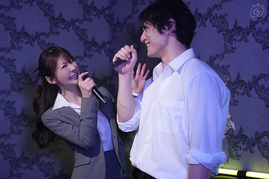 今日も年上の”彼女”と放課後校内デート。 小沢菜穂 2枚目