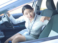 [dahlia-0477]僕は、いつも、先輩と車出勤をしています。 三葉ちはるのキャプチャ画像 1