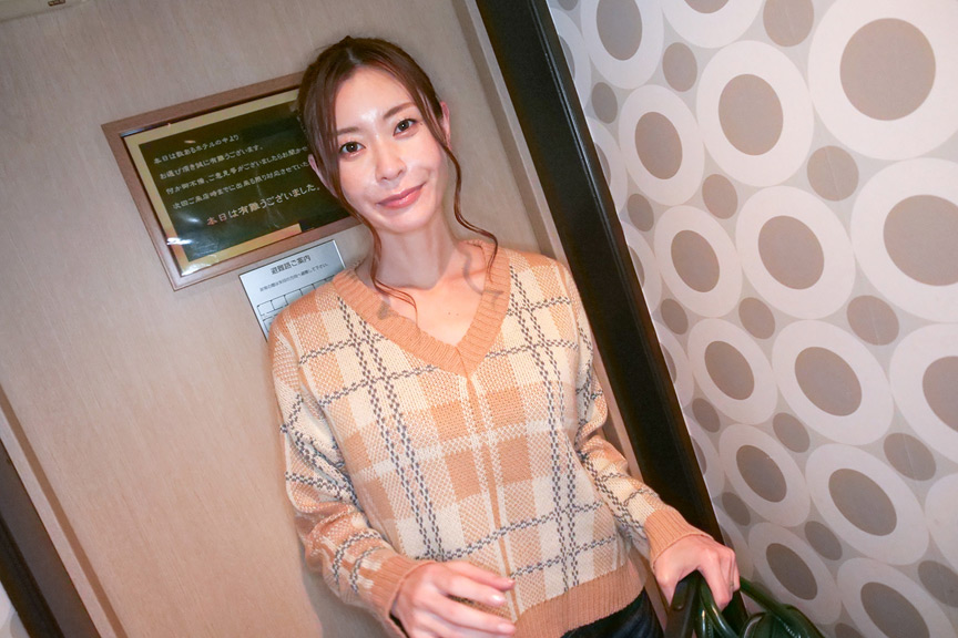 ヌキ無し人妻メンエスで出会ったおばさんセラピスト4 画像4