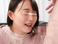 女子大生がデカチン咥え込むノーハンドイラマチオに挑戦 画像2