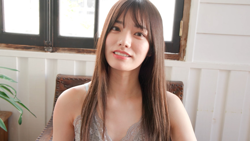 宮下玲奈／真紅のアルカナ 画像1