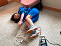 通電ワイヤーショック洗脳実験 部活終わりの少女に電極巻き付け、瀕死寸前パブロフマインドコントロール。 佐野なつ
