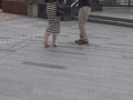 ハーフ人妻の外国人バリの激しいSEXが激シコの動画 画像1