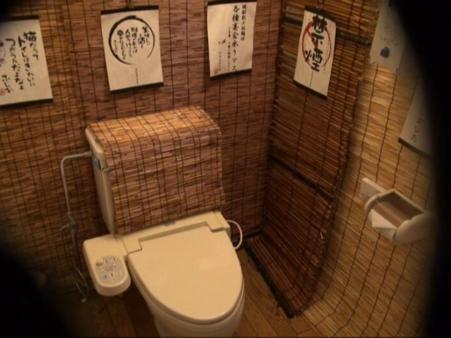 【eiten-1801】居酒屋トイレ○撮 欲情便所 ［十九］の見所画像13