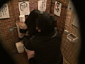 居酒屋トイレ盗撮 欲情便所 ［二十］のサンプル画像4