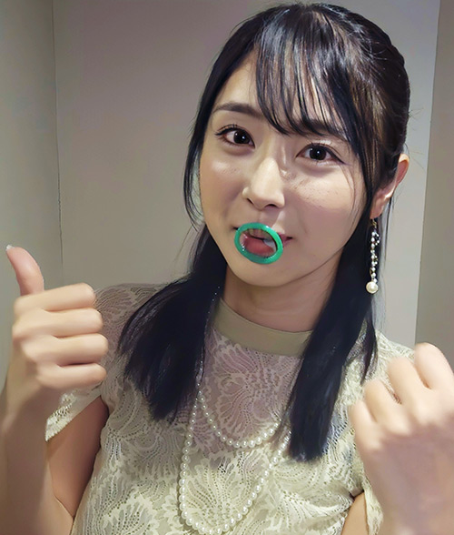 結婚式帰りにお口だけでコンドーム装着にチャレンジ！妊娠願望爆アゲ！巨乳チン媚！