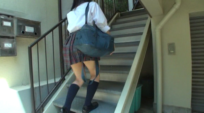 階段女子校生 | フェチマニアのエロ動画【Data-Base】