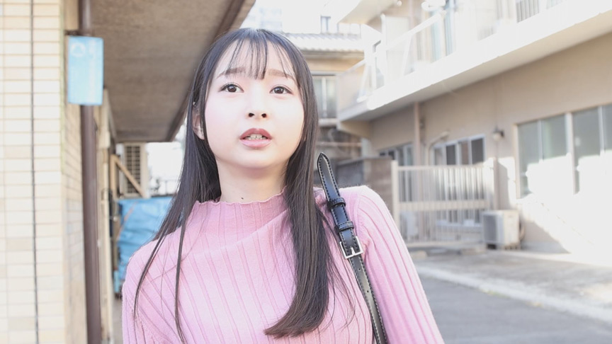 童貞救済バトル!ニューハーフ VS 女子大生 つぼみ 画像1