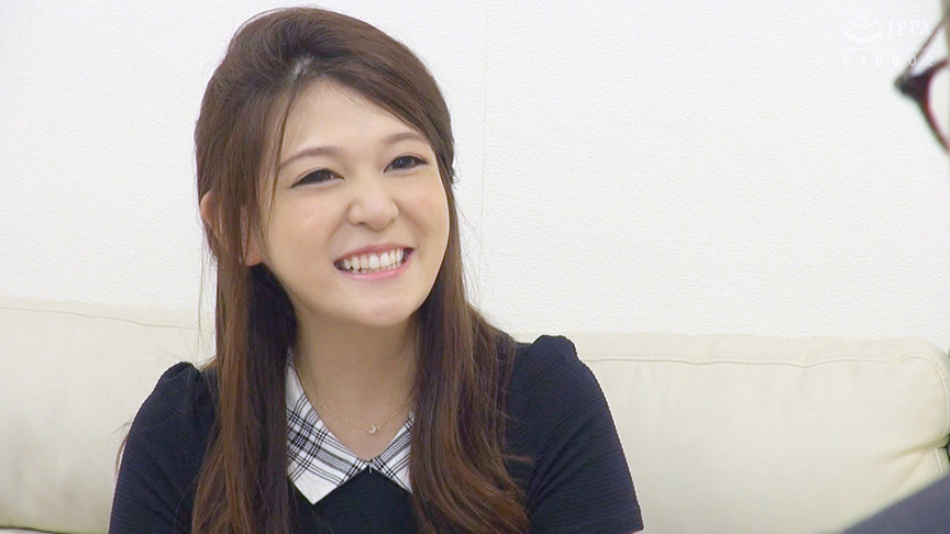 生まれて初めての人妻風俗面接 橘メアリー 画像1