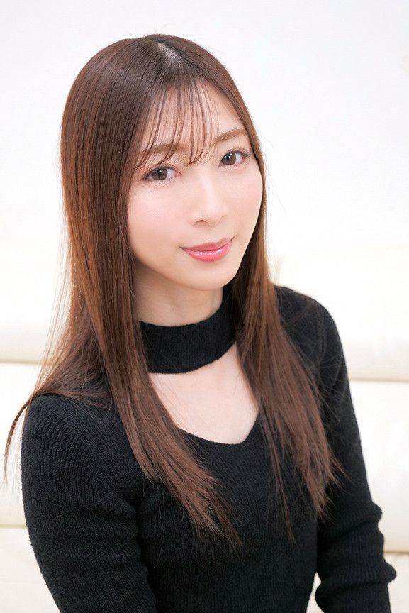 生まれて初めての女性向け風俗体験 今井栞奈 画像1