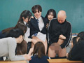 圧倒的に女子比率が高い学園（しかも痴女だらけ）での理不尽な日常～性FALENO学園編～...thumbnai1
