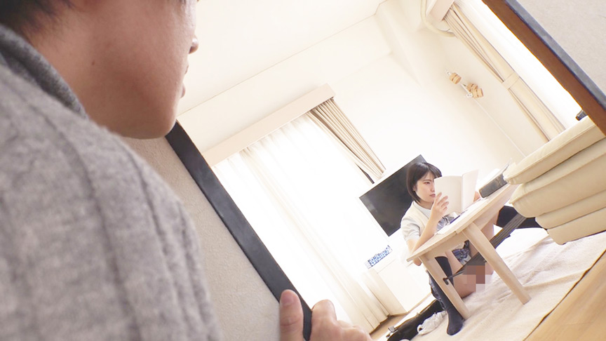 従妹の股間をガン見してしまう僕にま○こくぱぁ挑発! 画像3