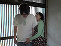 [fetishjapan-0944] 人妻熟女の玄関でベロちゅう手コキ 倉田江里子のキャプチャ画像 1