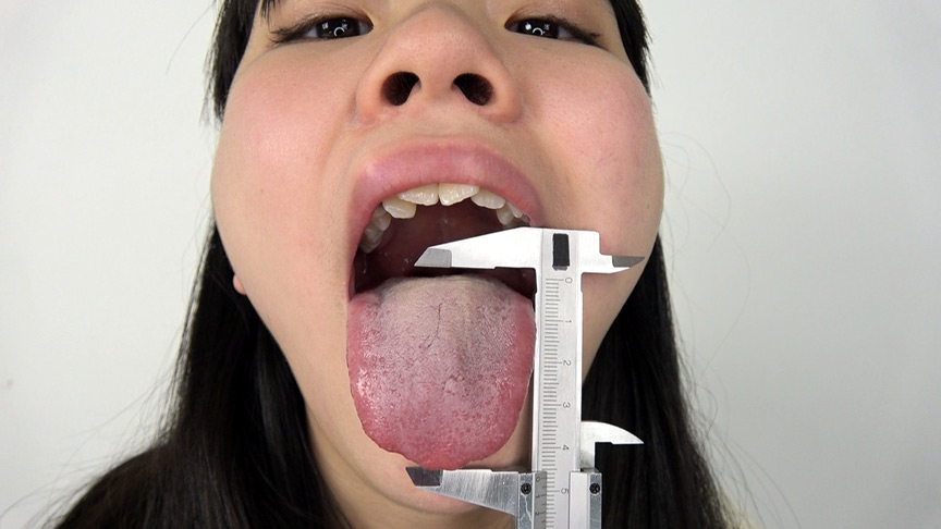 素人娘かなこちゃんのベロ観察・ベロ唾液フェチズム 画像2