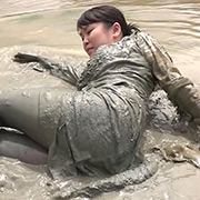 泥だらけの探索