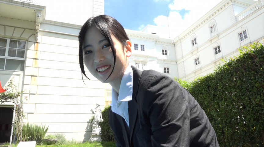 就活女子学生の内定祝い（1） 画像4